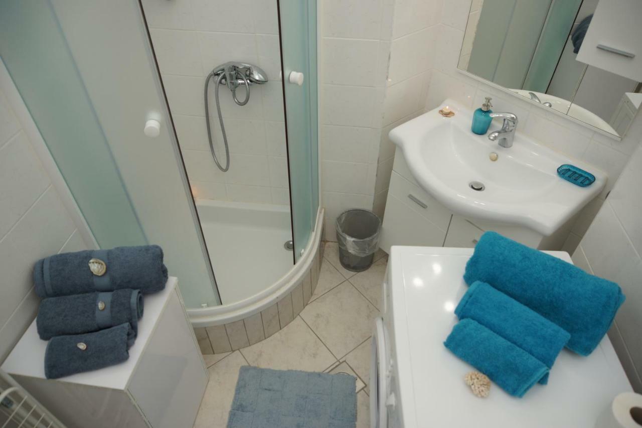 Tia Apartment Рийека Екстериор снимка
